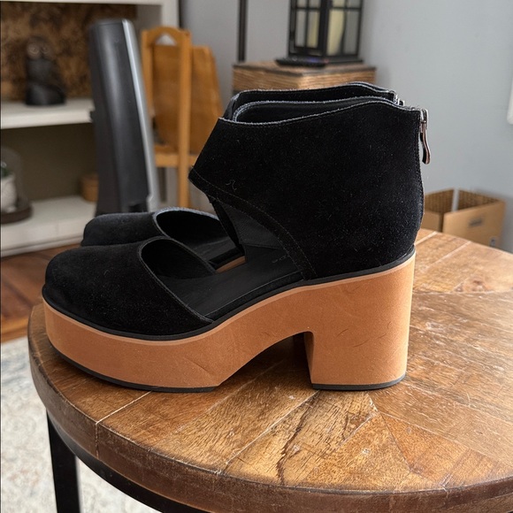 Antelope Iris Suede Wedge Chuck Heel Closed Toe Clogs 10 NWOB - Picture 9 of 13